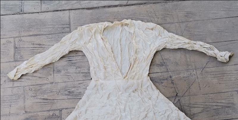 OSMANLI DÖNEMİ KADIN ELBİSESİ