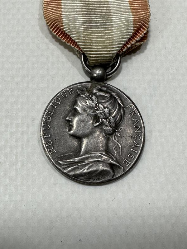 1899 TARİHLİ GÜMÜŞ FRANSIZ ENDÜSTRİ MADALYASI