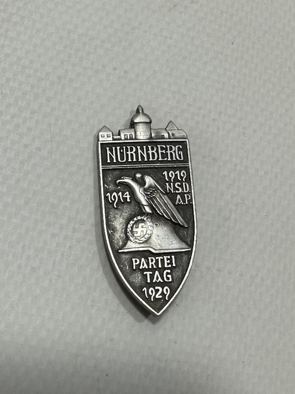 1929 NAZİ PARTİSİ NÜRNBERG İL BAŞKANLIĞI ROZETİ