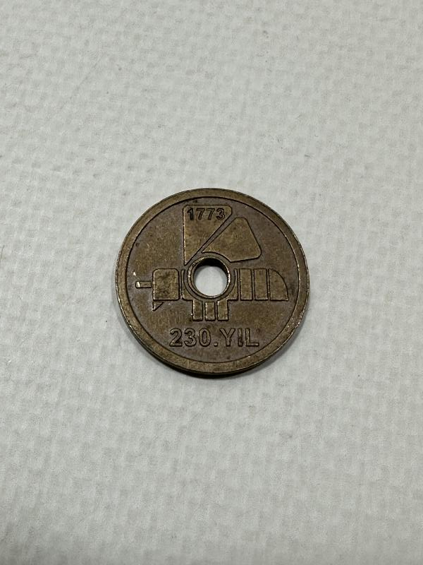 İSTANBUL TEKNİK ÜNİVERSİTESİ NADİR DELİKLİ JETON