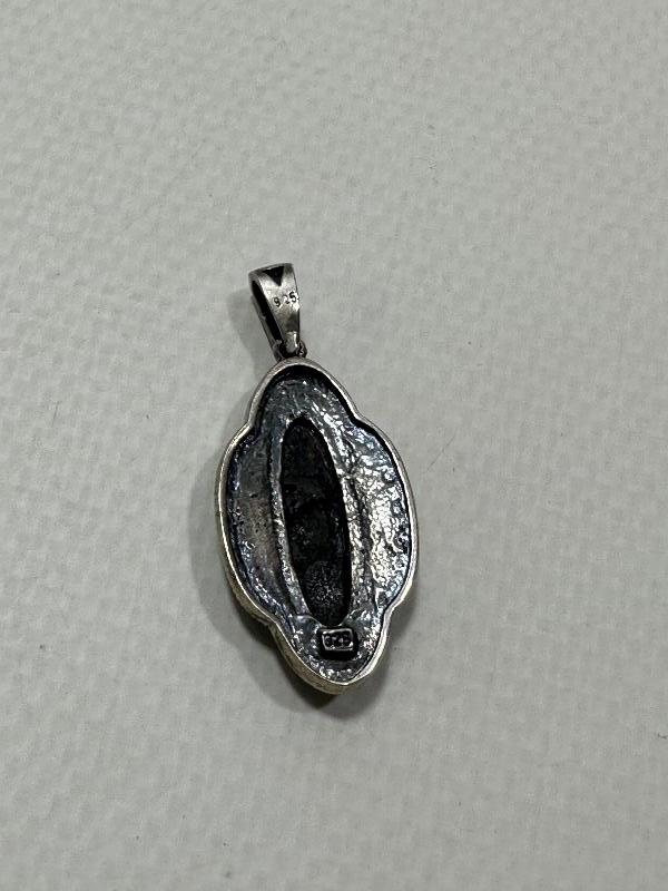 OLTU TAŞLI GÜMÜŞ KOLYE UCU