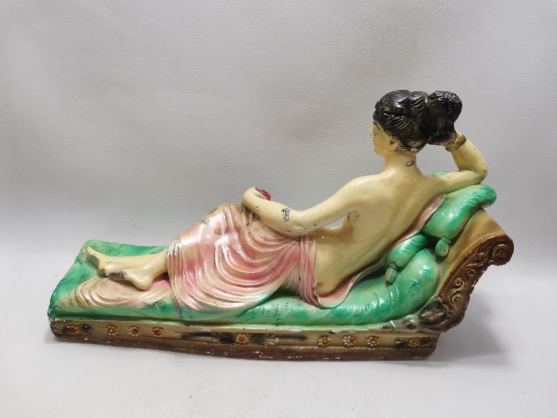 OSMANLI PAZARI İÇİN YAPILMIŞ ORYANTAL NÜ KADIN BİBLOSU