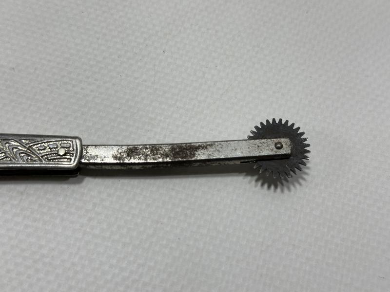 SINGER MARKA ANTİKA DİKİŞ RULETİ