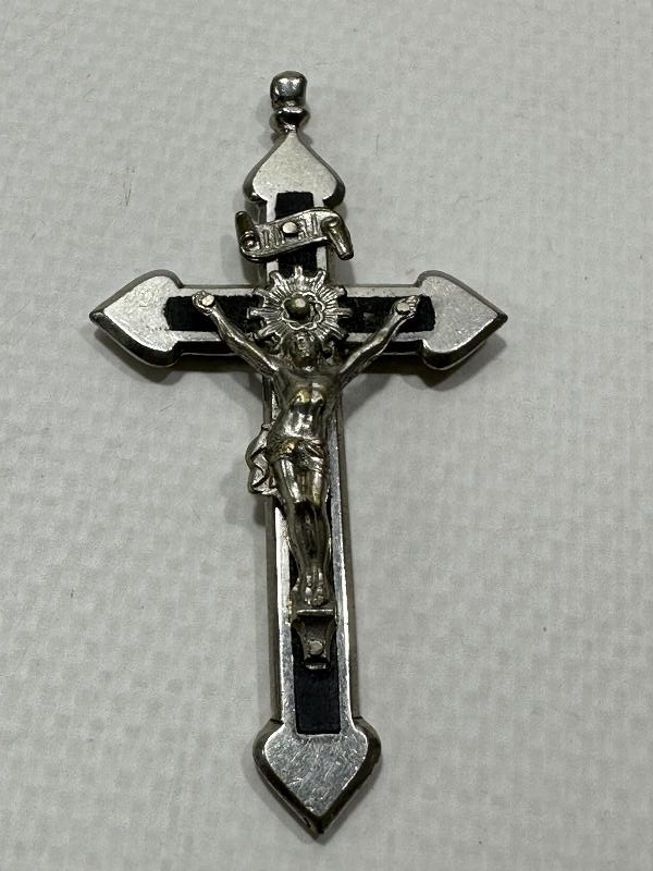 ANTİKA ÇARMIHA GERİLMİŞ HAZRETİ İSA CRUCIFIX HAÇ KOLYE UCU