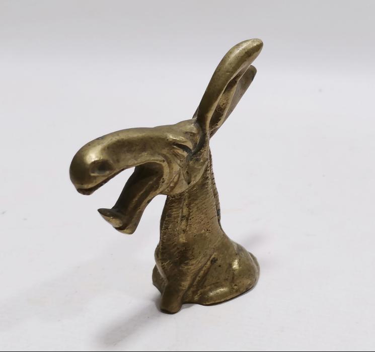 ANTİKA GÜLEN EŞEK BİBLOSU