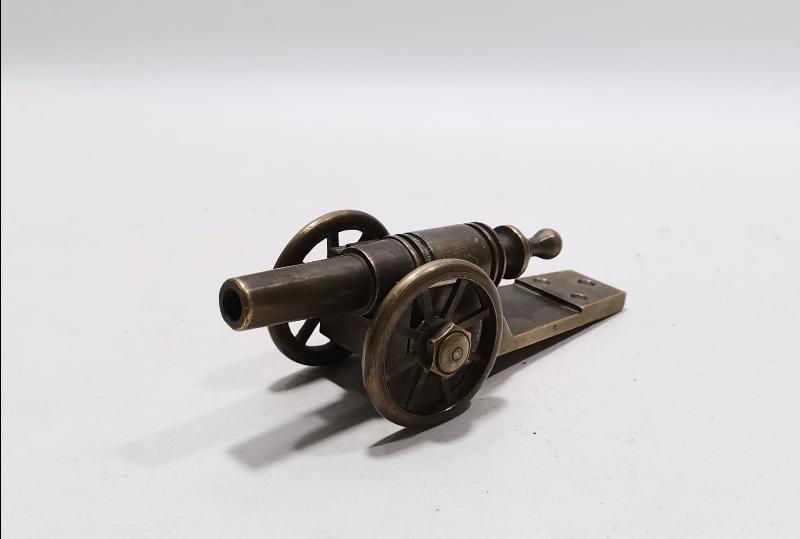 ANTİKA TOP ARABASI MASA ÜSTÜ OBJESİ 