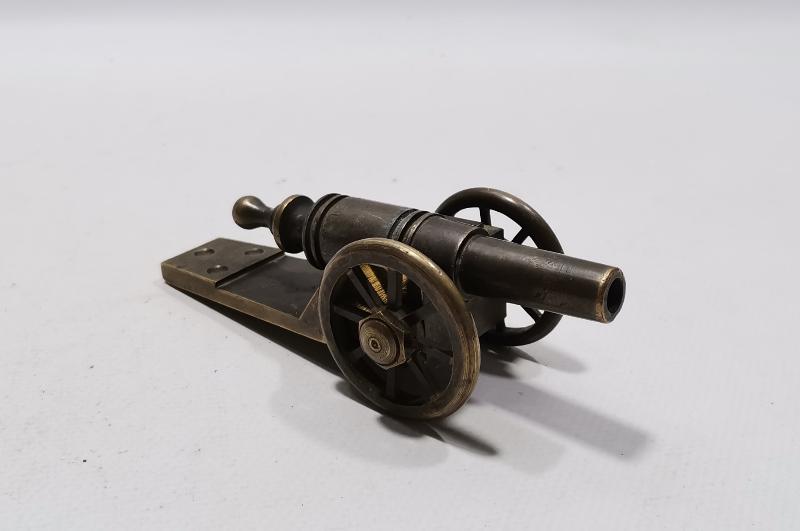 ANTİKA TOP ARABASI MASA ÜSTÜ OBJESİ 