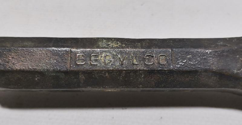 BERYLCO MARKA ANTİKA EL ALETİ