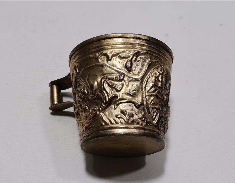 ESKİ YUNAN MALI TOMBAK TÜRÜ ALTIN KAPLAMA BARDAK