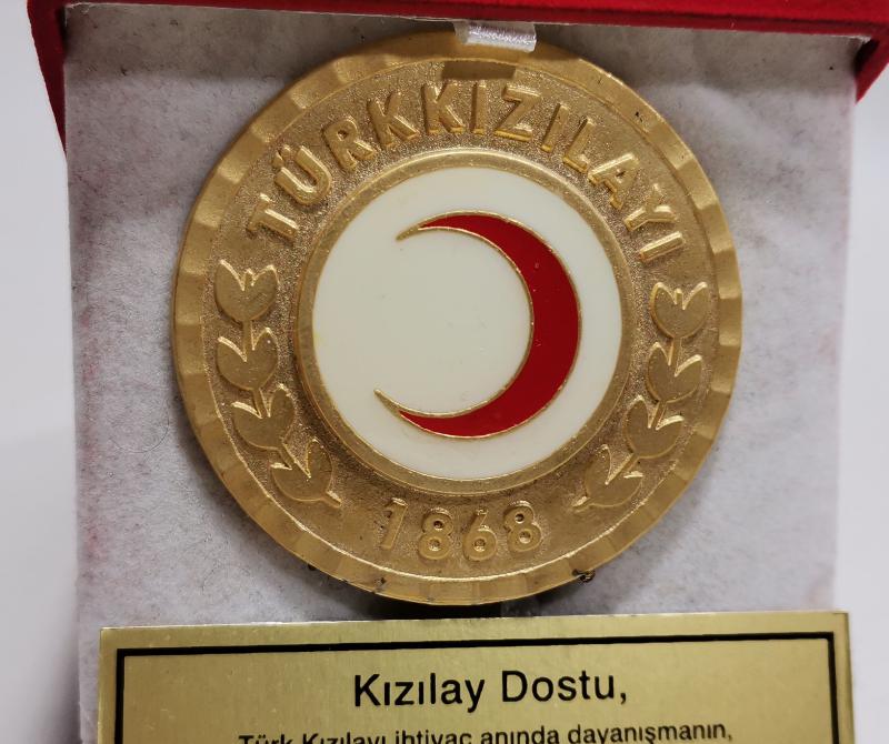 ORJİNAL KUTUSUNDA KIZILAY PLAKET MADALYA