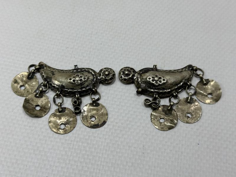 OSMANLI DÖNEMİ BİR ÇİFT GÜMÜŞ FES SÜSÜ