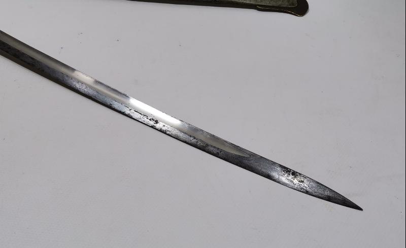 OSMANLI DÖNEMİ ERMENİ USTA VAHRAM TADJIRIAN YAPIMI AY YILDIZLI VE OSMANLICA YAZILI ÇOK NADİR SUBAY KILICI