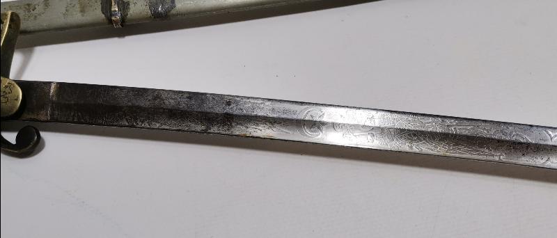 OSMANLI DÖNEMİ ERMENİ USTA VAHRAM TADJIRIAN YAPIMI AY YILDIZLI VE OSMANLICA YAZILI ÇOK NADİR SUBAY KILICI