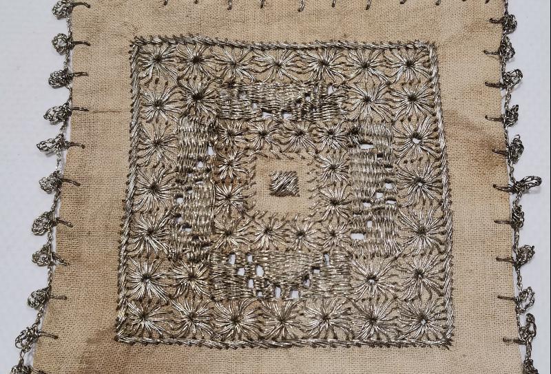 OSMANLI DÖNEMİ GÜMÜŞ SIRMA İŞÇİLİKLİ BARDAK ALTLIĞI