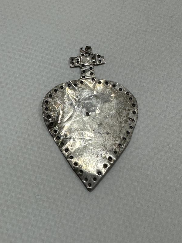 OSMANLI DÖNEMİ KALP FORMLU GÜMÜŞ İKONA ADAKLIĞI