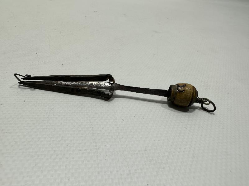 ŞAMAN KÜLTÜRÜ: ESKİ TÜRK MÜZİK ALETİ - GUBUZ - TEMİR KOMUZ 