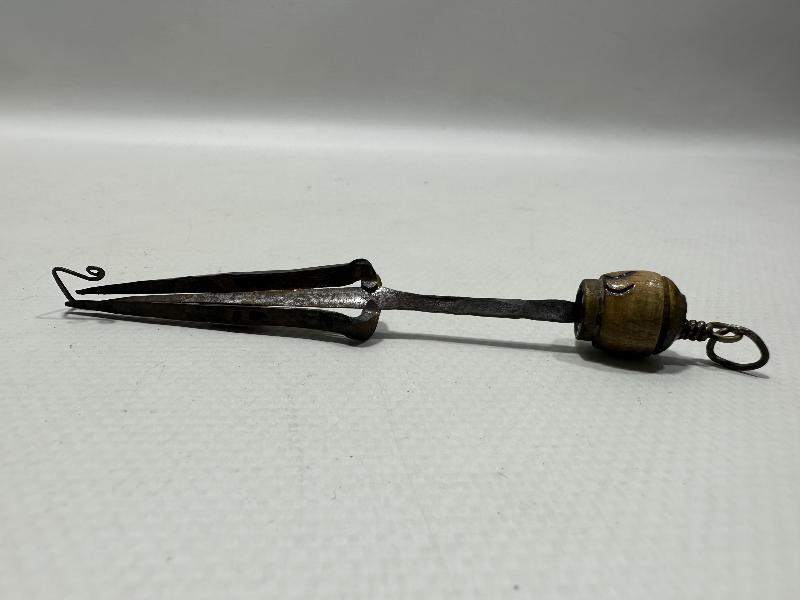 ŞAMAN KÜLTÜRÜ: ESKİ TÜRK MÜZİK ALETİ - GUBUZ - TEMİR KOMUZ 