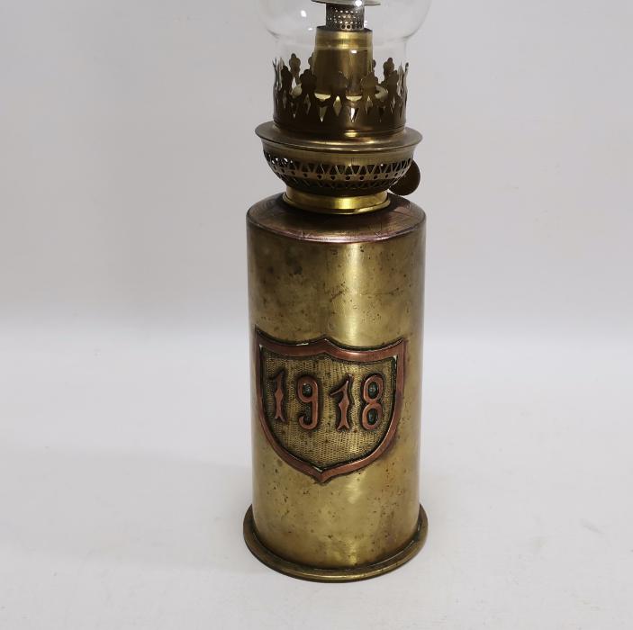 1. DÜNYA SAVAŞI DÖNEMİ HAVAN MERMİ KOVANINDAN YAPILMIŞ 1918 TARİHLİ ÇOK NADİR LAMBA