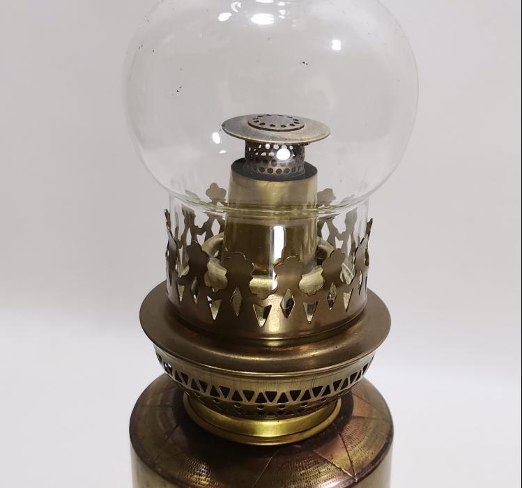 1. DÜNYA SAVAŞI DÖNEMİ HAVAN MERMİ KOVANINDAN YAPILMIŞ 1918 TARİHLİ ÇOK NADİR LAMBA