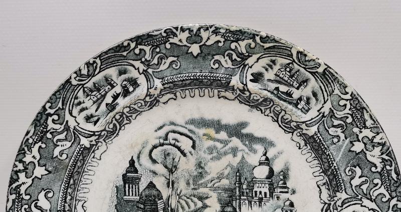 OSMANLI DÖNEMİ BOSPHORUS DAMGALI İSTANBUL BETİMLEMELİ PORSELEN TABAK