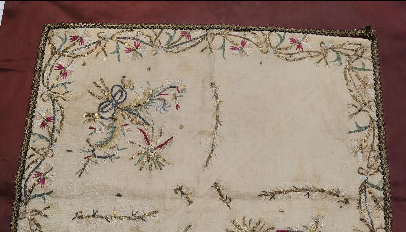 OSMANLI DÖNEMİ EL İŞLEME SEHPA ÖRTÜSÜ