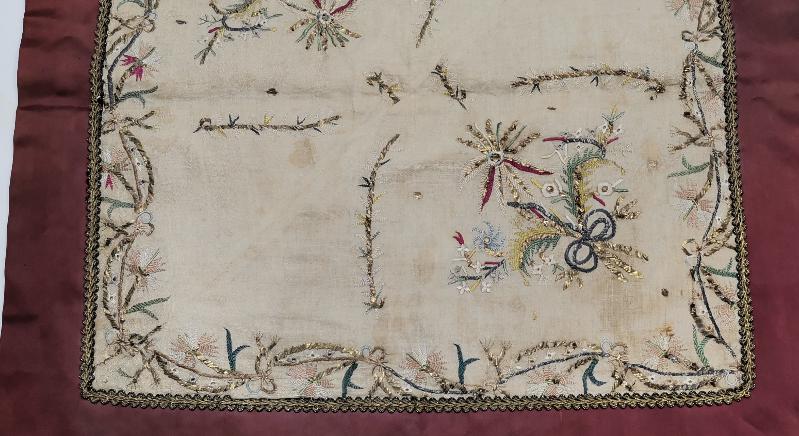 OSMANLI DÖNEMİ EL İŞLEME SEHPA ÖRTÜSÜ