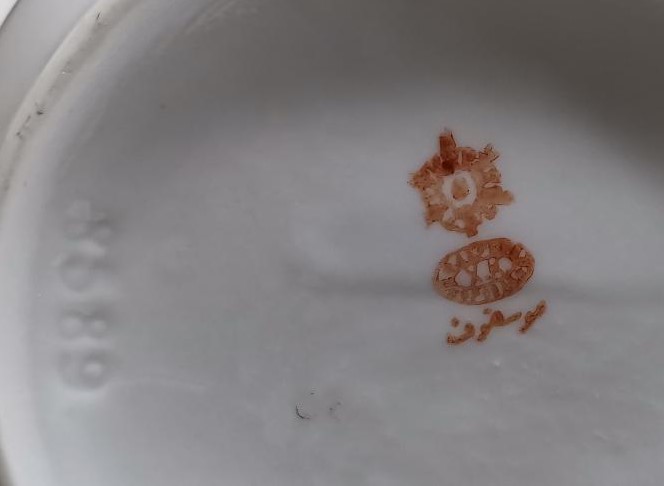 OSMANLI DÖNEMİ KUZNETSOV DAMGALI PORSELEN SÜTLÜK VE FİNCAN