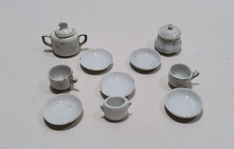 OSMANLI DÖNEMİ OYUNCAK PORSELEN SETİ