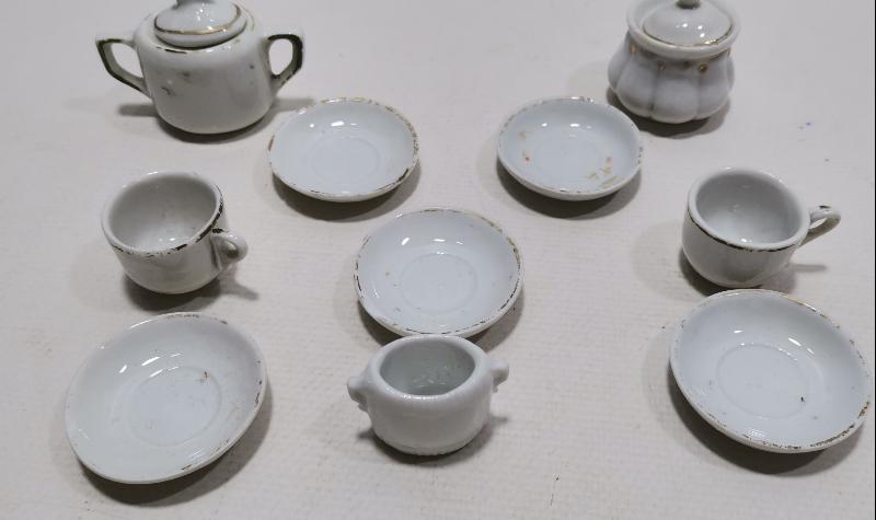 OSMANLI DÖNEMİ OYUNCAK PORSELEN SETİ