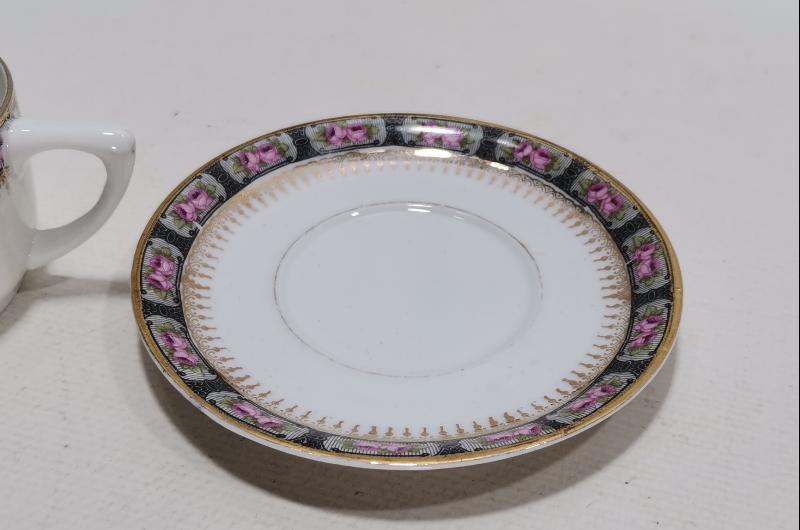 OSMANLI DÖNEMİ PORSELEN ÇAY FİNCANI