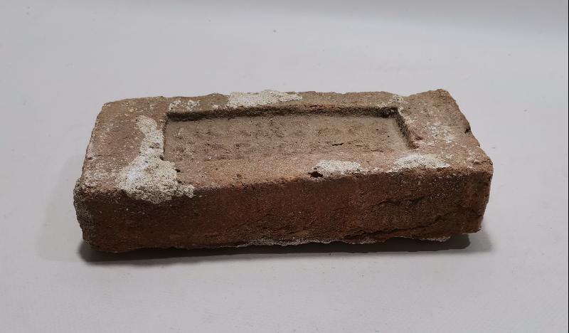 OSMANLI DÖNEMİ RUMCA YAZILI NADİR TUĞLA