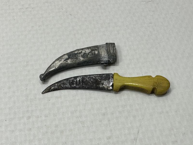 ANTİKA BURSA İŞİ ÇOK NADİR KATALİN SAPLI MİNİ HANÇER 