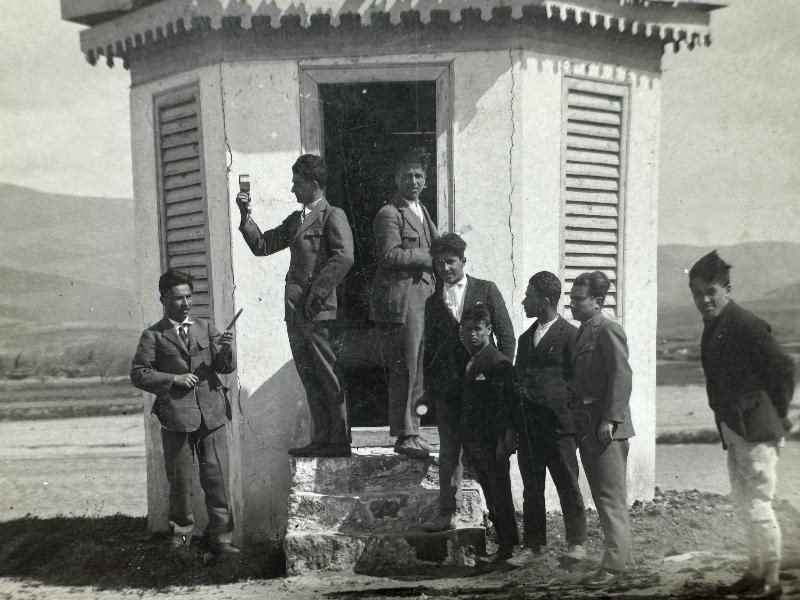 CUMHURİYET İLK DÖNEM 8 ADET NİĞDE FOTOĞRAFI