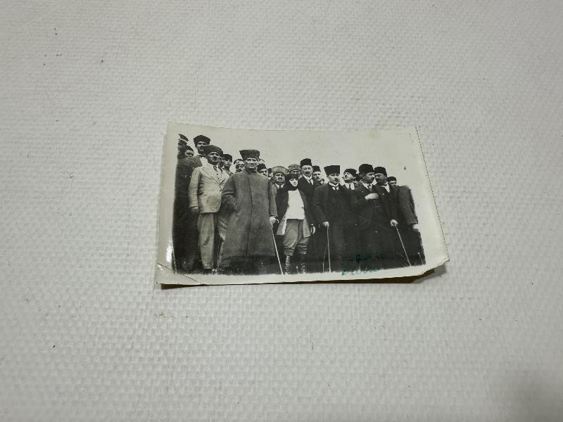 İLK KEZ GÖRÜLEN ORJİNAL ATATÜRK FOTOĞRAFI 