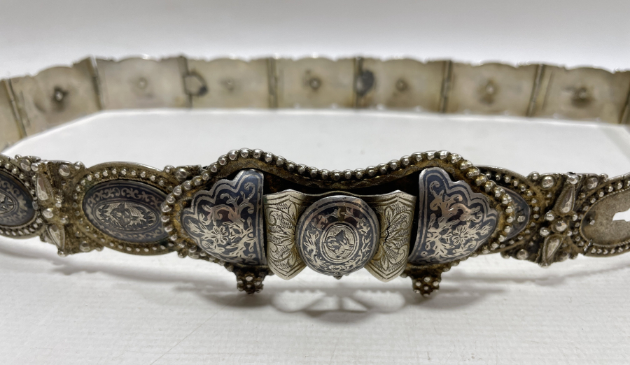 ABDÜLMECİD HAN DÖNEMİ HER BAKLASI TUĞRALI VE ÇEŞNİLİ İLK DÖNEM SAVATLI GÜMÜŞ KEMER