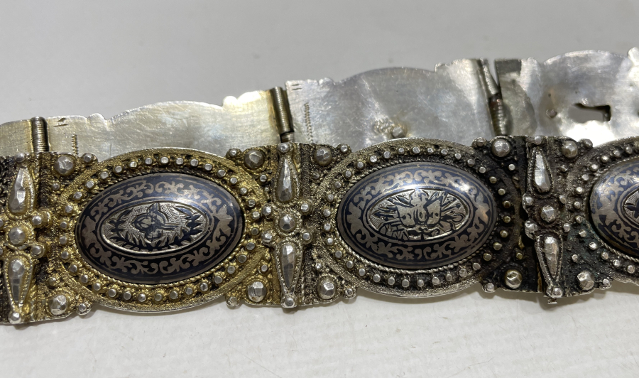 ABDÜLMECİD HAN DÖNEMİ HER BAKLASI TUĞRALI VE ÇEŞNİLİ İLK DÖNEM SAVATLI GÜMÜŞ KEMER