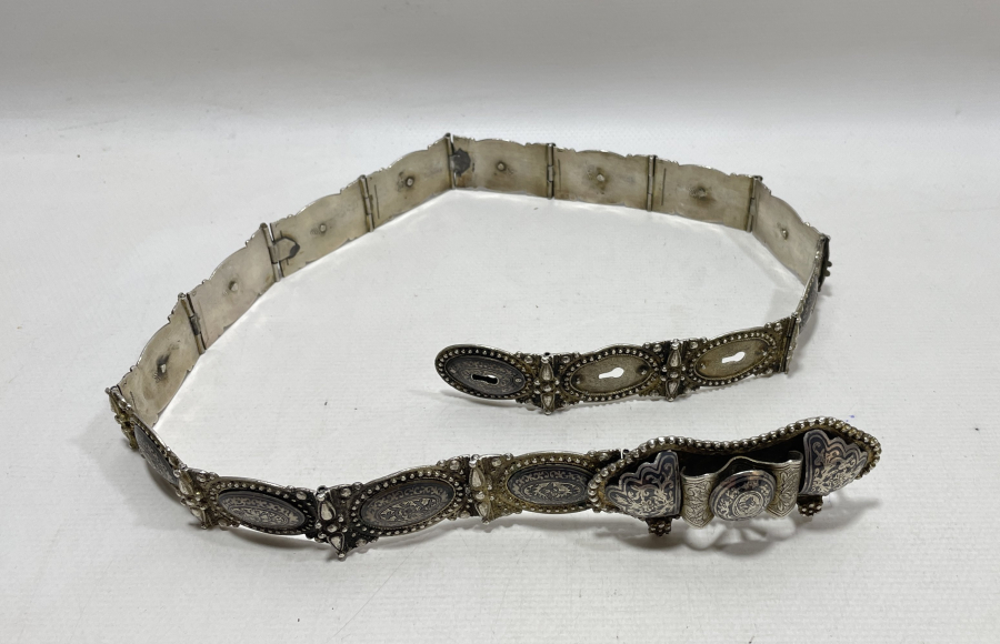 ABDÜLMECİD HAN DÖNEMİ HER BAKLASI TUĞRALI VE ÇEŞNİLİ İLK DÖNEM SAVATLI GÜMÜŞ KEMER