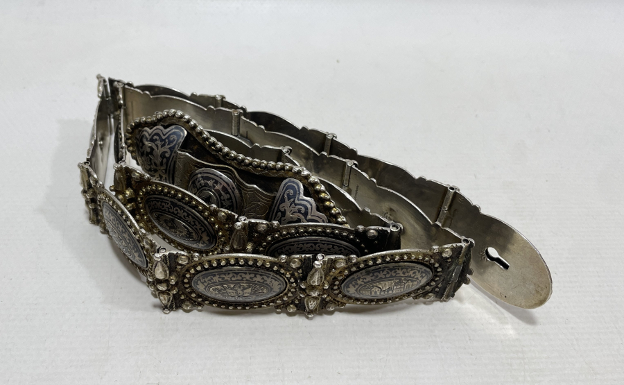 ABDÜLMECİD HAN DÖNEMİ HER BAKLASI TUĞRALI VE ÇEŞNİLİ İLK DÖNEM SAVATLI GÜMÜŞ KEMER