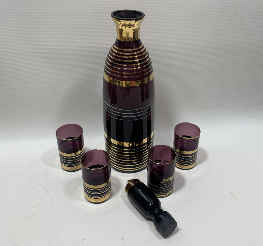 ALTIN VARAKLI ANTİKA CAM LİKÖR ŞİŞESİ