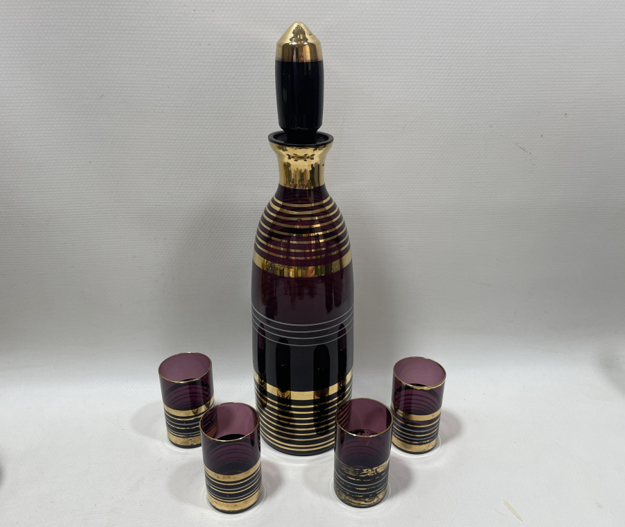 ALTIN VARAKLI ANTİKA CAM LİKÖR ŞİŞESİ