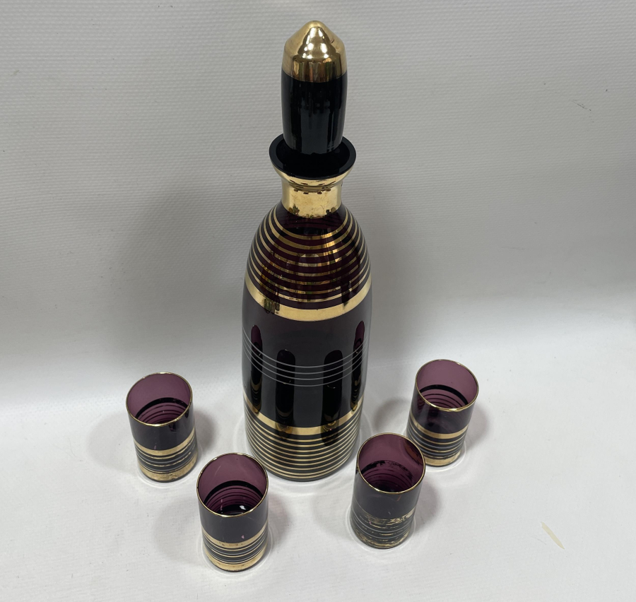 ALTIN VARAKLI ANTİKA CAM LİKÖR ŞİŞESİ