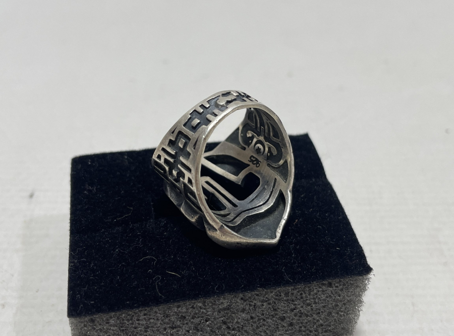 GLADYATÖR MİĞFERİ FORMUNDA YAPILMIŞ GÜMÜŞ YÜZÜK