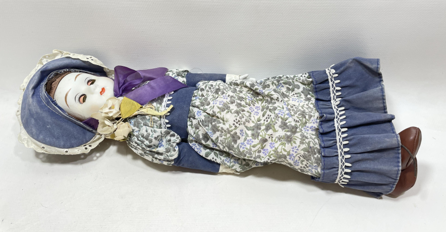 GÖZLERİ HAREKETLİ ANTİKA PORSELEN BEBEK