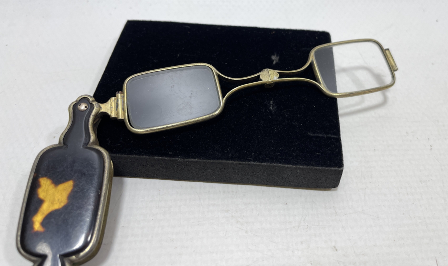 OSMANLI DÖNEMİ ALTIN APLİKLİ NADİR KATLANIR BAĞA KOLYE GÖZLÜK