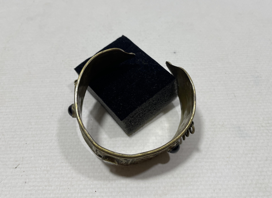 OSMANLI DÖNEMİ KABARTMA İŞÇİLİKLİ BİLEZİK