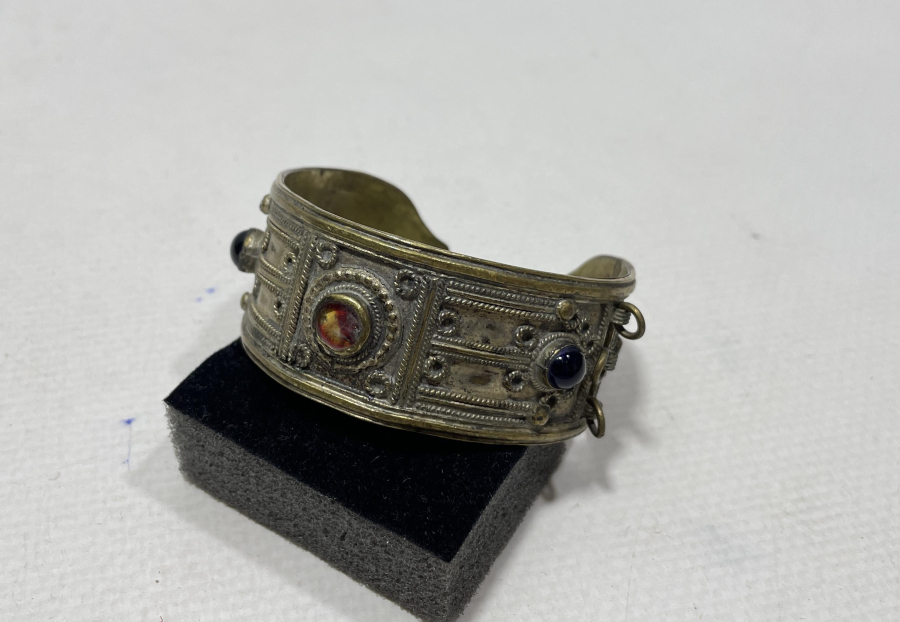 OSMANLI DÖNEMİ KABARTMA İŞÇİLİKLİ BİLEZİK