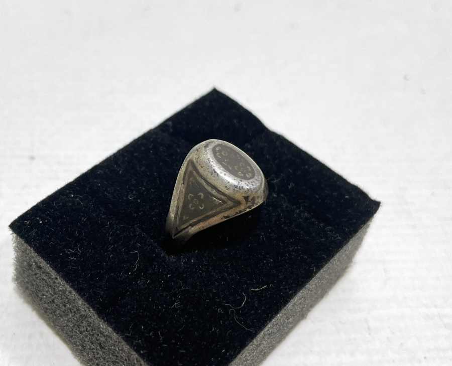 SOVYET RUSYA YAPIMI SAVAT İŞÇİLİKLİ ANTİKA GÜMÜŞ YÜZÜK