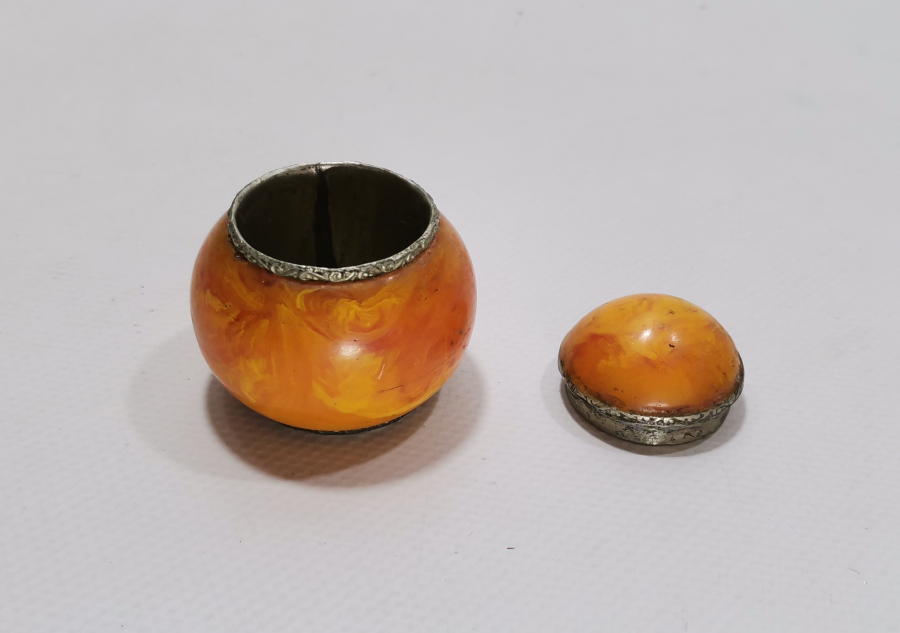 ANTİKA KAPAKLI HOKKA