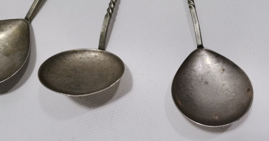 ANTİKA METAL KEPÇE LOTU