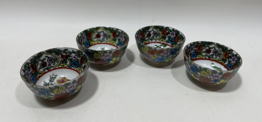 ANTİKA PORSELEN SAKİ BARDAĞI LOTU